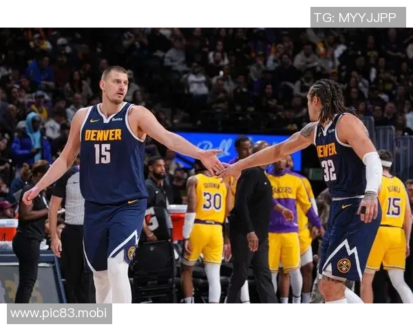 穆雷28+7,约基奇三双,詹姆斯16+8,湖人负掘金 穆雷28+7,约基奇三双,詹姆斯16+8,湖人负掘金